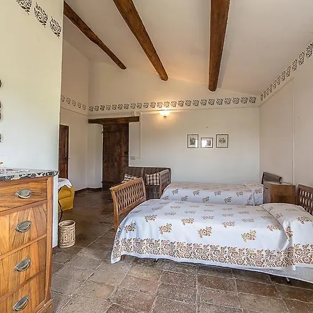 ファームステイ Agriturismo Calterrazzano ウルバーニア